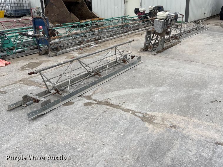 image for item FG2828 Concrete screed