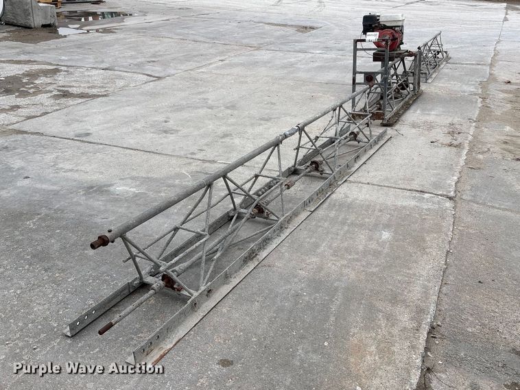image for item FG2828 Concrete screed