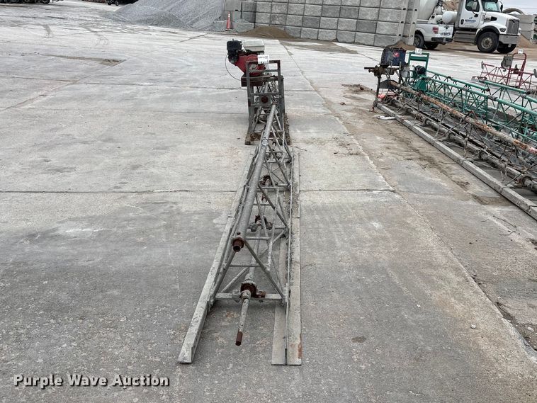 image for item FG2828 Concrete screed