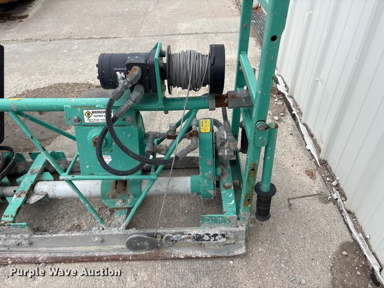 image for item FG2829 Multiquip concrete screed