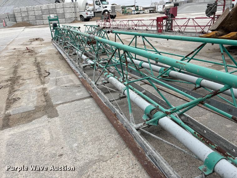 image for item FG2829 Multiquip concrete screed