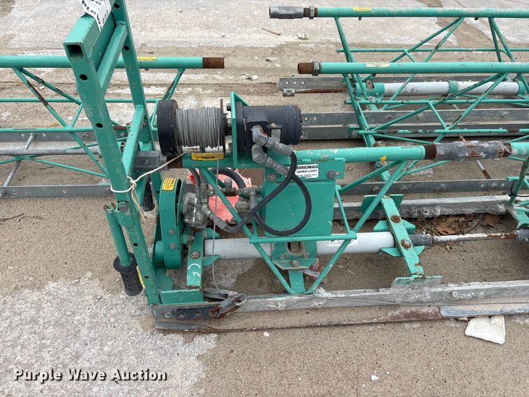 image for item FG2829 Multiquip concrete screed