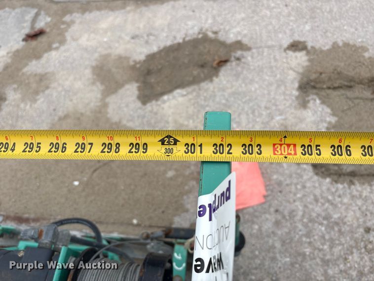 image for item FG2829 Multiquip concrete screed