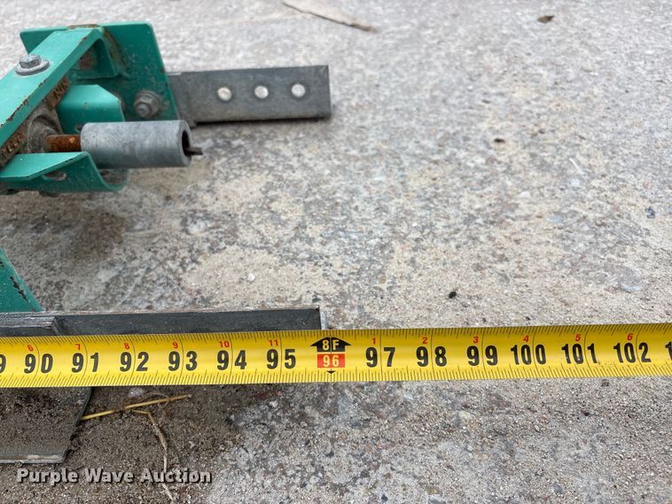 image for item FG2829 Multiquip concrete screed