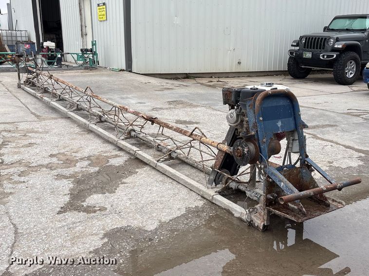 image for item FG2830 Concrete screed