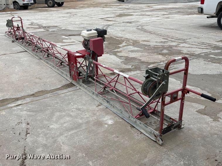 image for item FG2831 Concrete screed