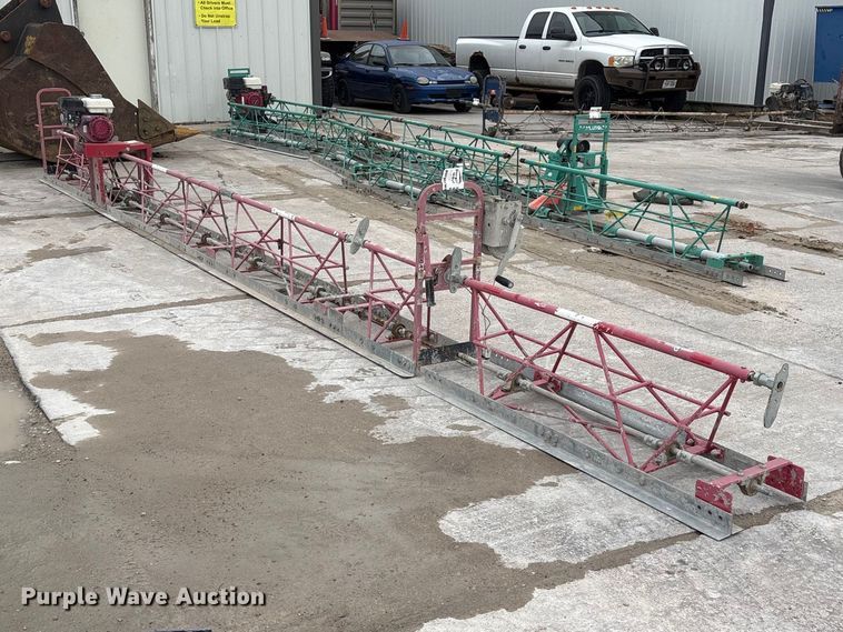 image for item FG2831 Concrete screed