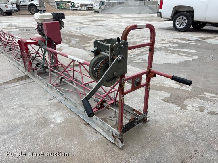 image for item FG2831 Concrete screed