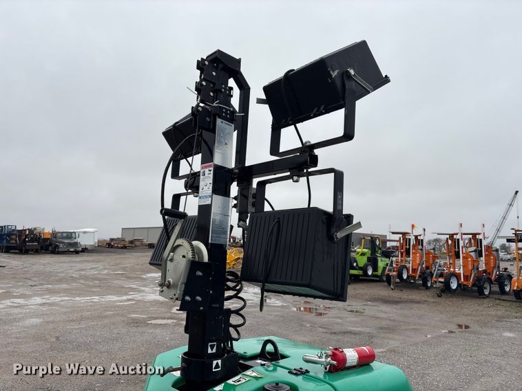 image for item FG2833 2017 Terex RL4 light plant