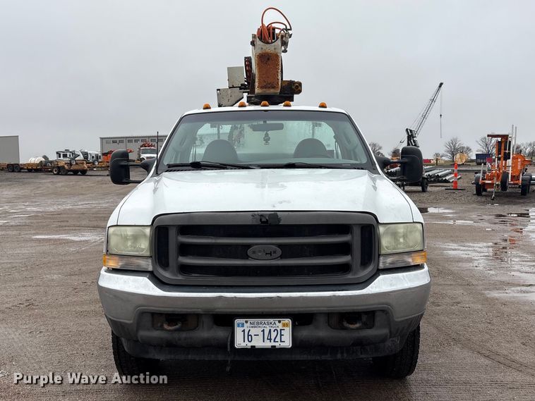 image for item FG2839 2003 Ford F550 bucket truck