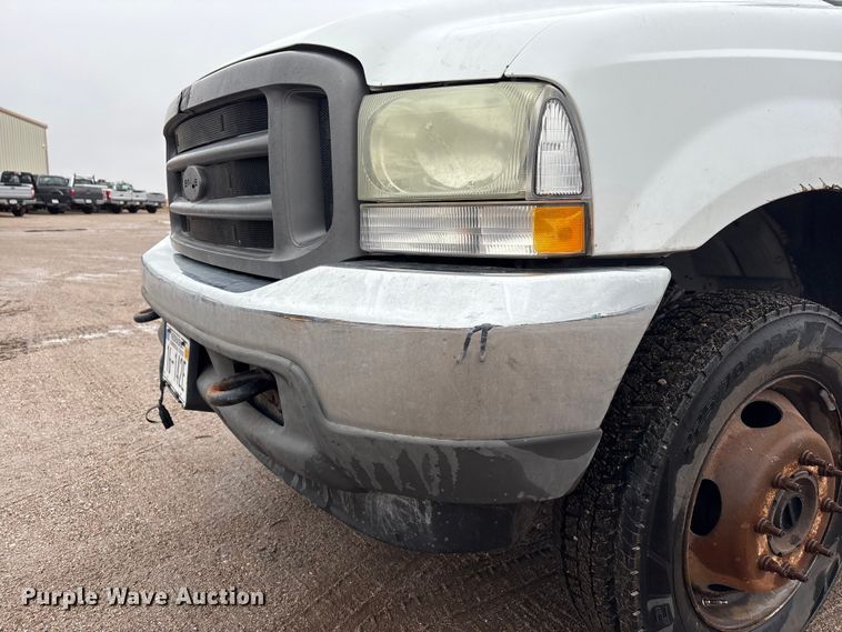image for item FG2839 2003 Ford F550 bucket truck