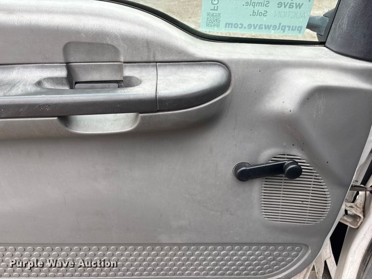 image for item FG2839 2003 Ford F550 bucket truck