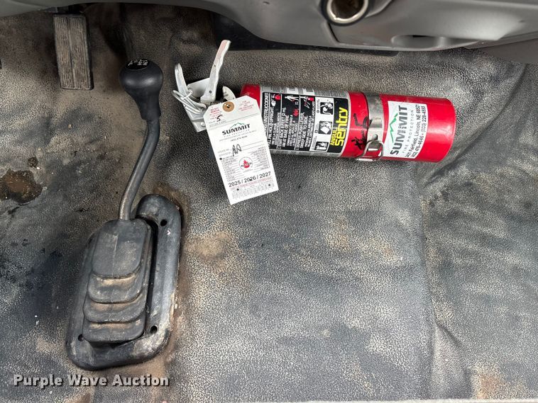 image for item FG2839 2003 Ford F550 bucket truck