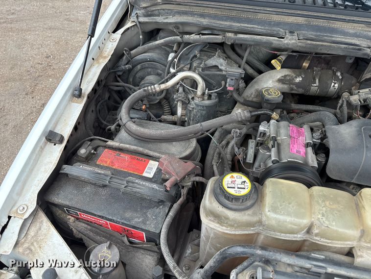 image for item FG2839 2003 Ford F550 bucket truck