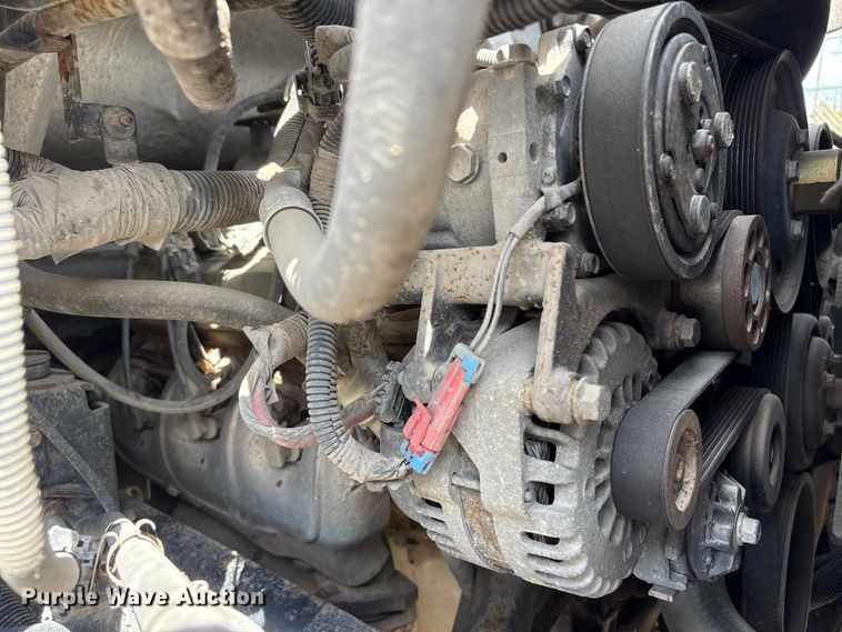 image for item FG2872 2006 GMC C6500 flatbed truck