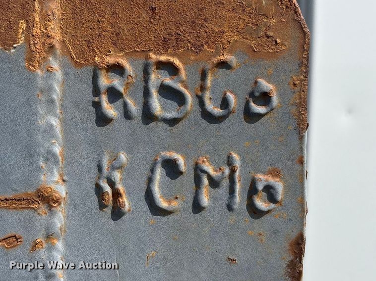 image for item FG2872 2006 GMC C6500 flatbed truck