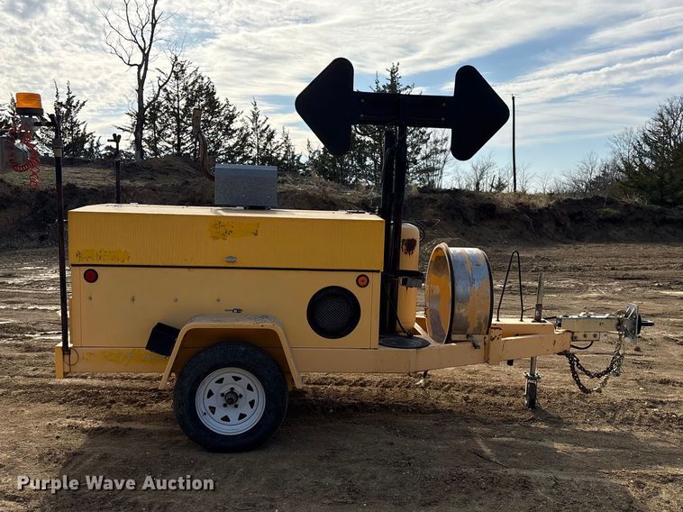 image for item FG2873 1999 Vermac F-101KP manhole support trailer