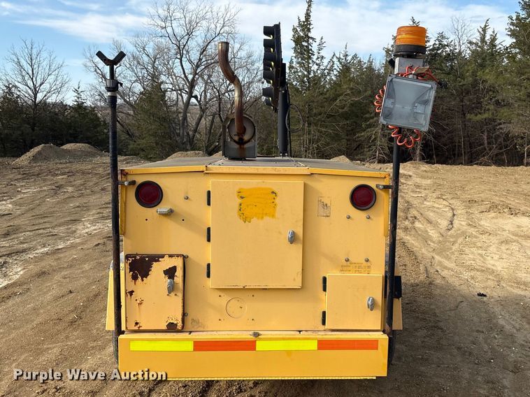 image for item FG2873 1999 Vermac F-101KP manhole support trailer