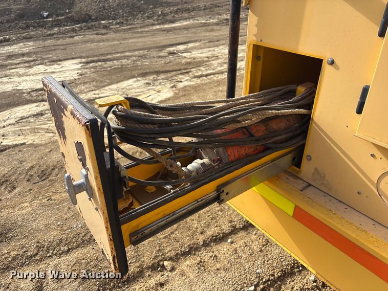 image for item FG2873 1999 Vermac F-101KP manhole support trailer