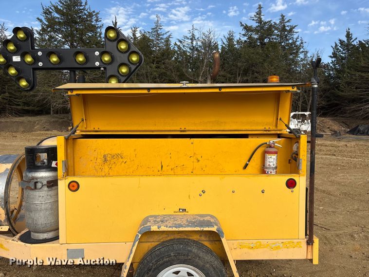 image for item FG2873 1999 Vermac F-101KP manhole support trailer