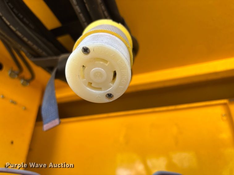 image for item FG2873 1999 Vermac F-101KP manhole support trailer