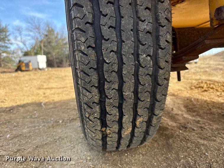 image for item FG2873 1999 Vermac F-101KP manhole support trailer