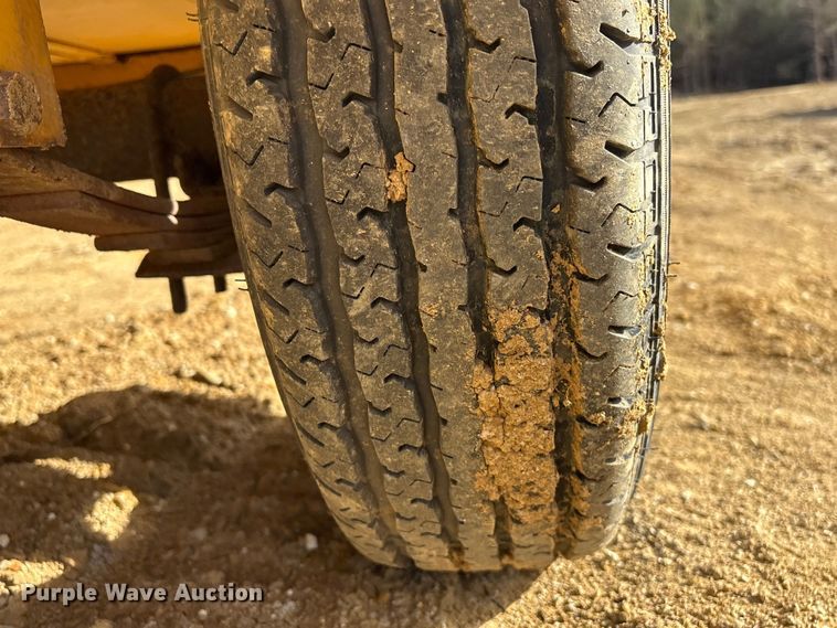 image for item FG2873 1999 Vermac F-101KP manhole support trailer