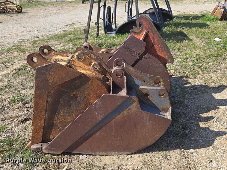 image for item FH6503 (5) buckets