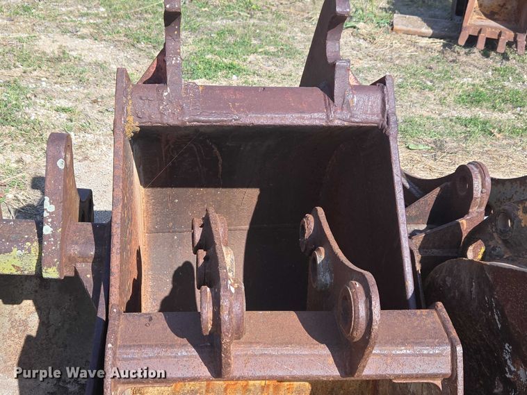 image for item FH6503 (5) buckets