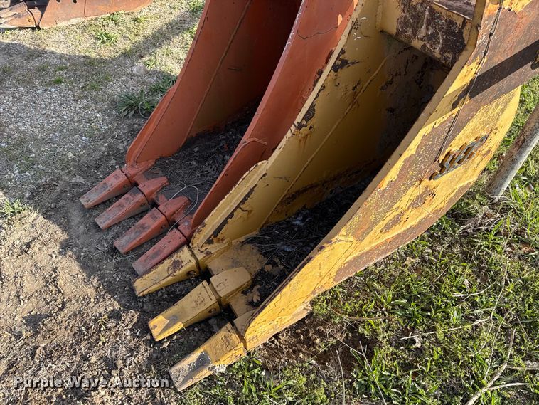 image for item FH6506 (2) SEC excavator buckets