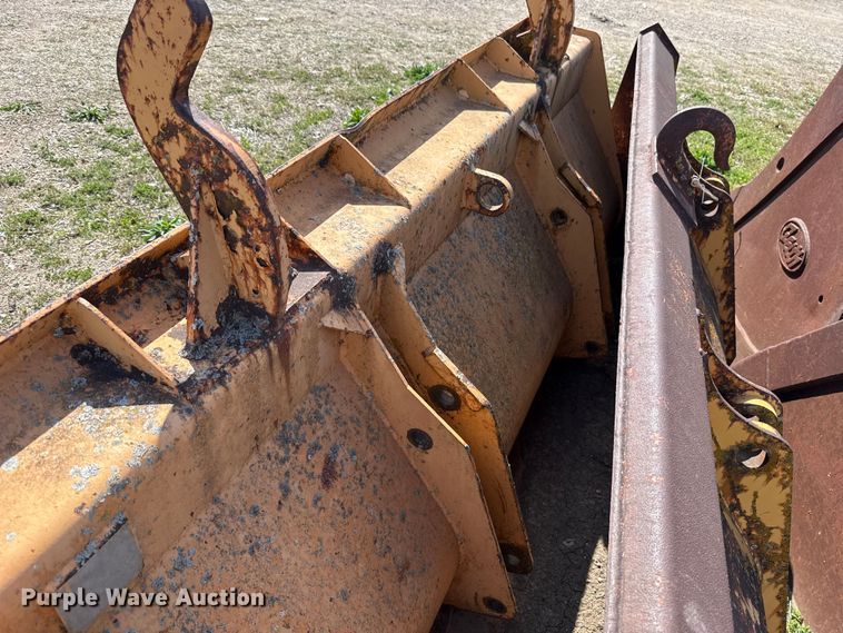 image for item FH6507 (8) buckets