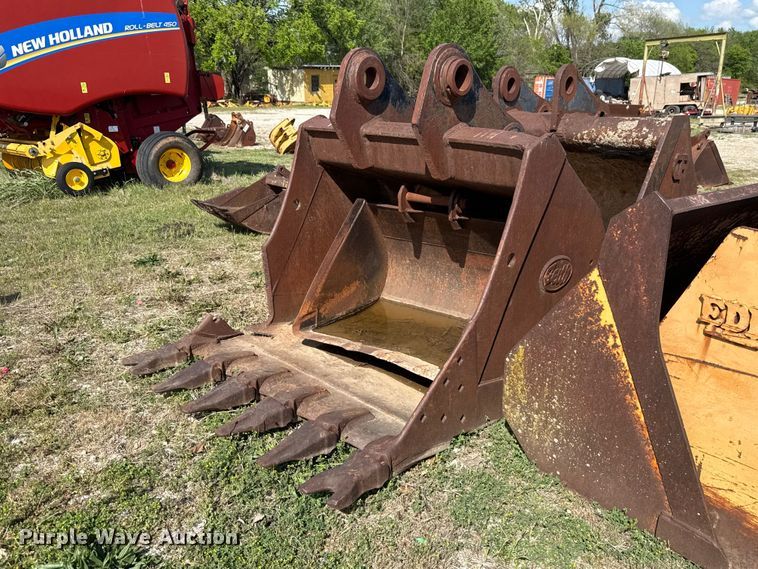 image for item FH6507 (8) buckets