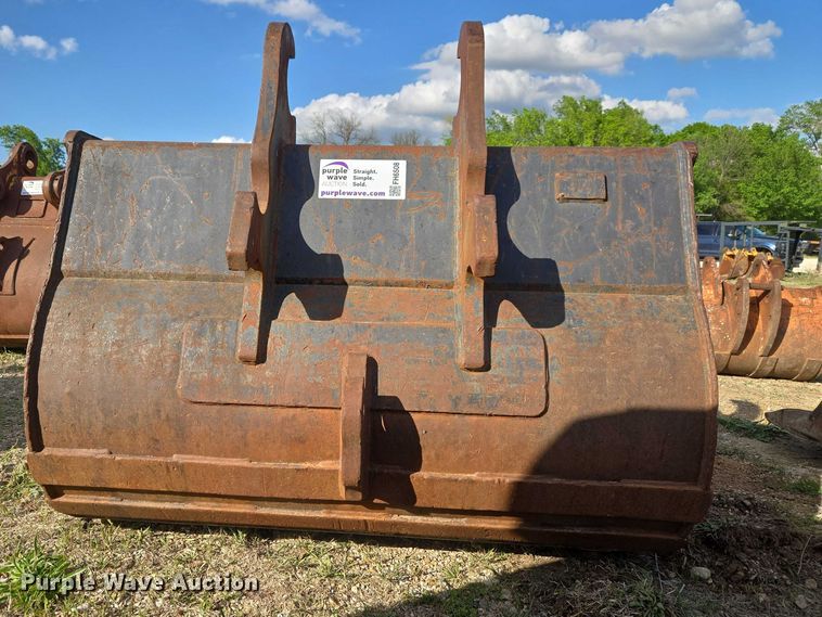 image for item FH6508 Excavator attachments