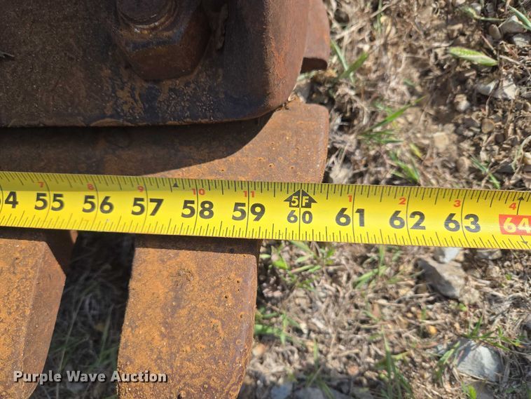 image for item FH6508 Excavator attachments