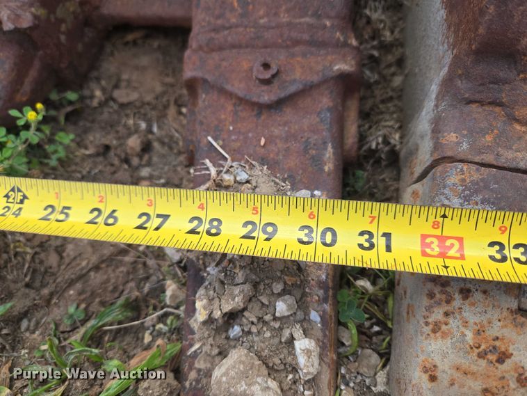 image for item FH6511 (2) excavator buckets