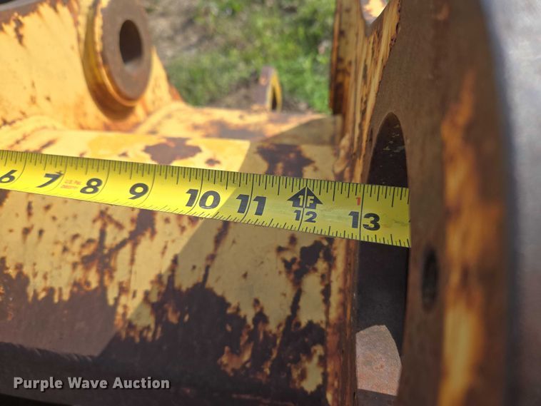 image for item FH6511 (2) excavator buckets