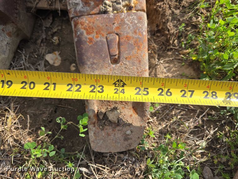 image for item FH6511 (2) excavator buckets