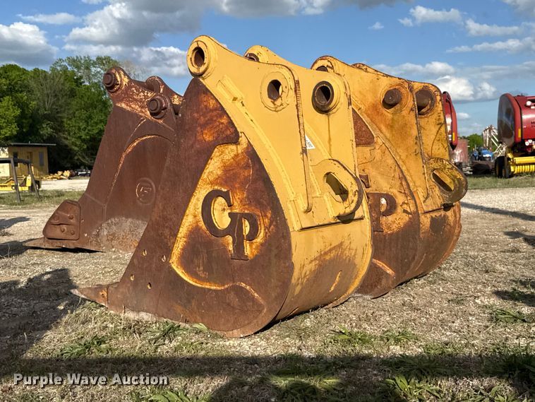 image for item FH6513 (2) C&P excavator buckets