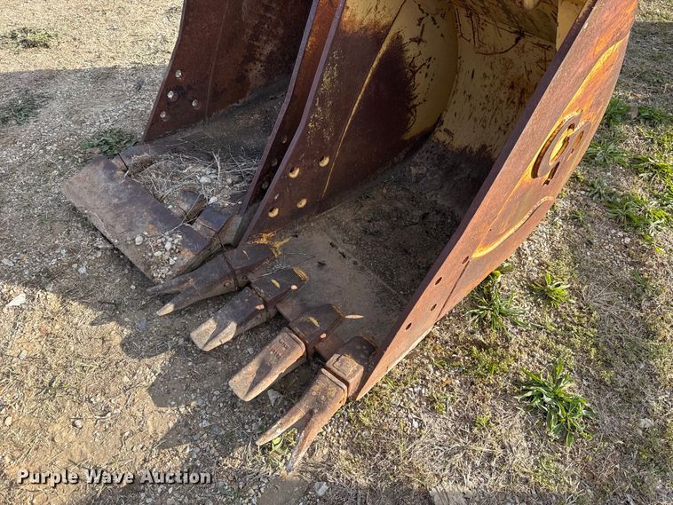 image for item FH6513 (2) C&P excavator buckets