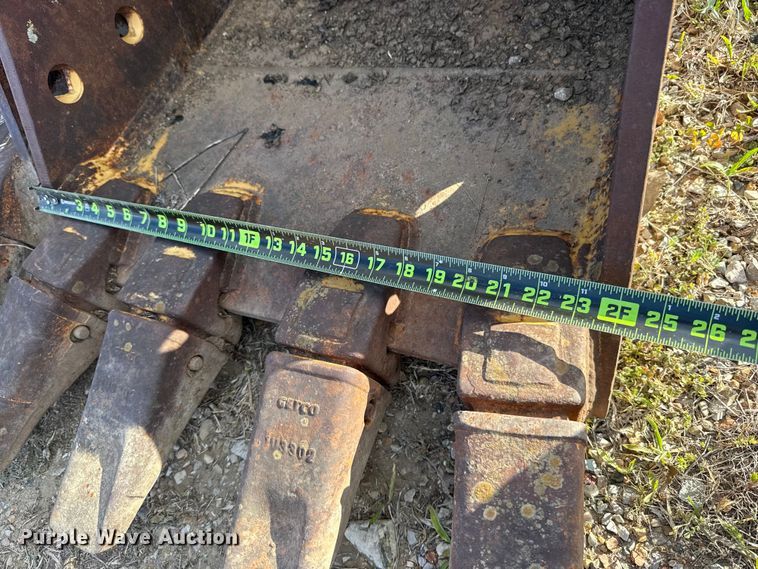 image for item FH6513 (2) C&P excavator buckets