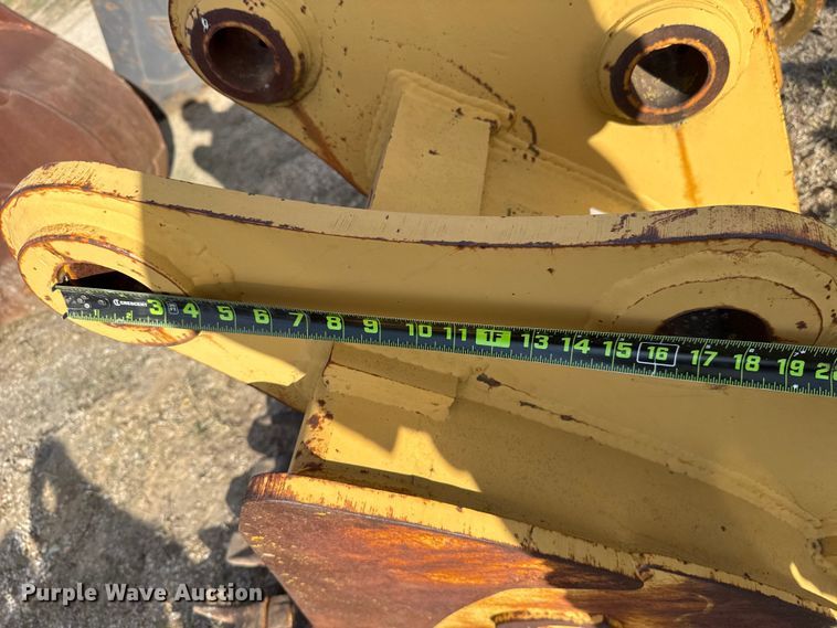 image for item FH6513 (2) C&P excavator buckets