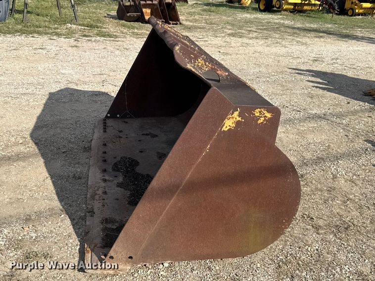 image for item FH6518 Loader bucket