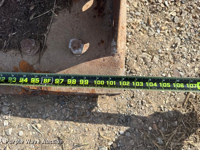 image for item FH6518 Loader bucket