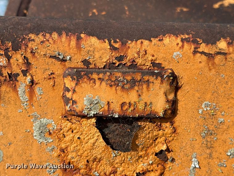 image for item FH6518 Loader bucket