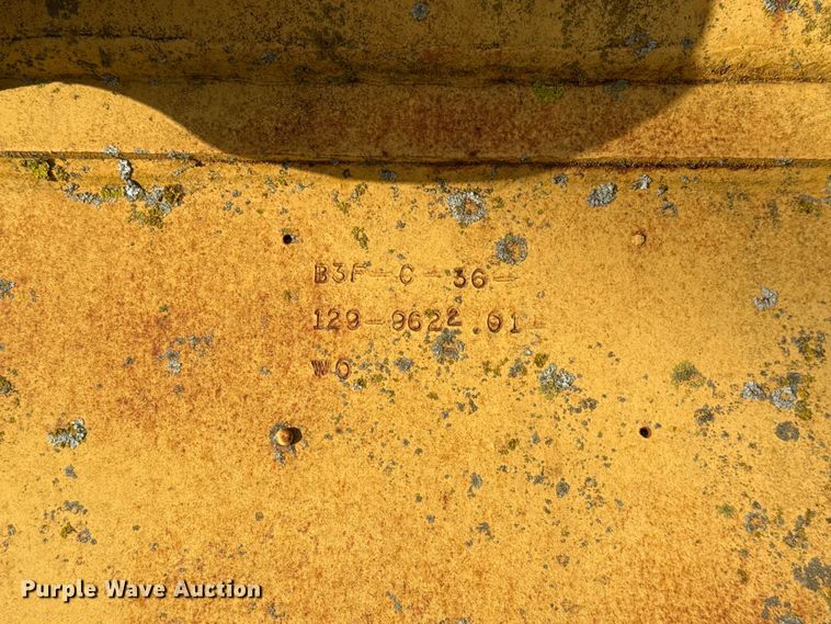 image for item FH6526 (2) excavator buckets