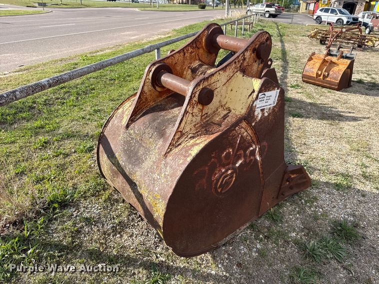 image for item FH6527 CF excavator bucket