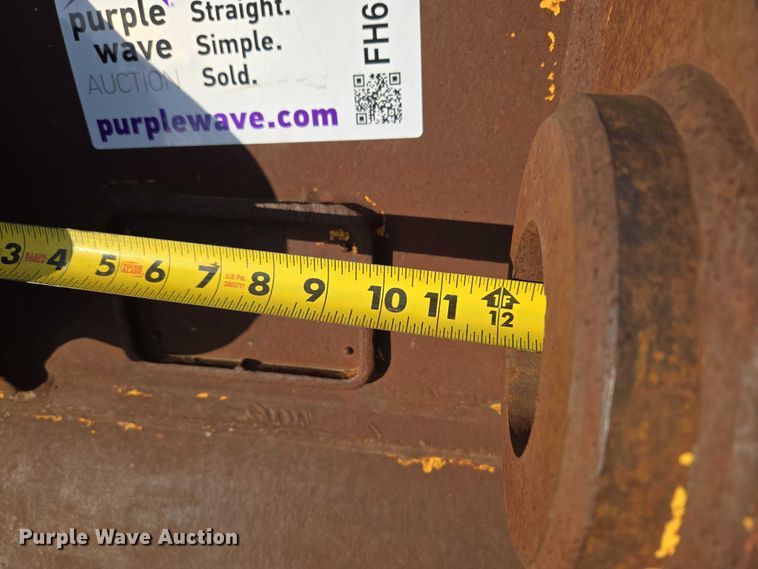 image for item FH6528 (3) Caterpillar excavator buckets