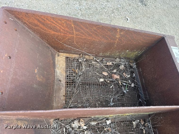 image for item FH6529 Excavator screen bucket