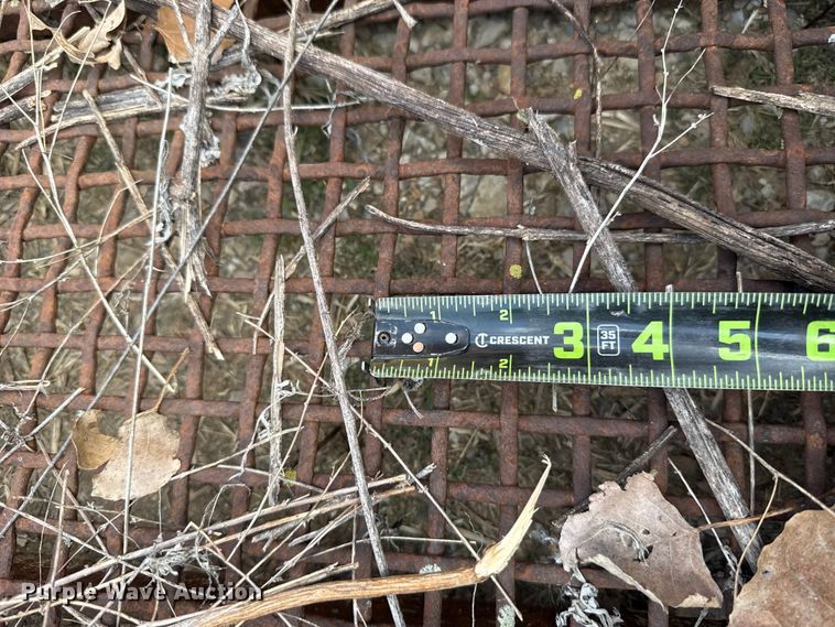 image for item FH6529 Excavator screen bucket