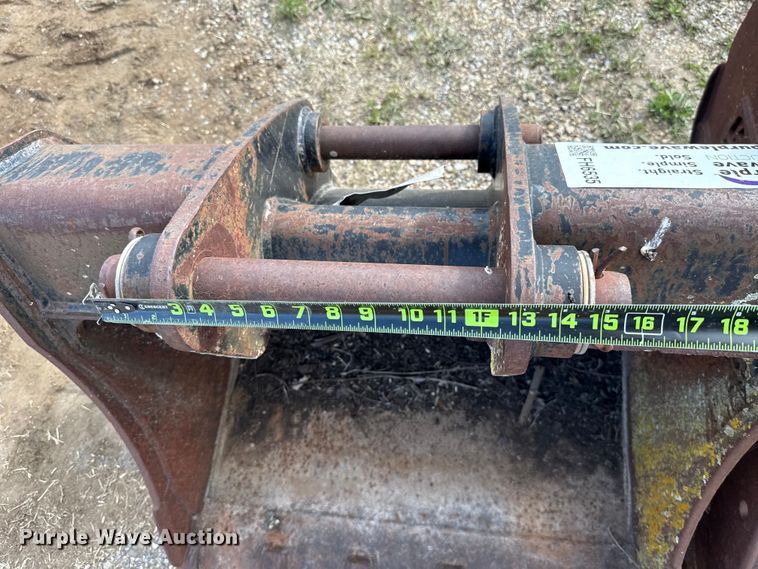 image for item FH6535 (2) excavator buckets